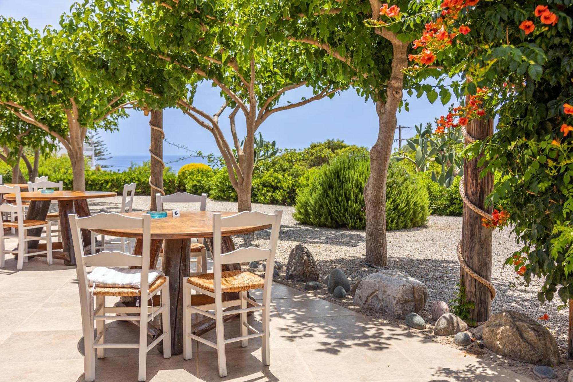 Mythos Village Diskos Léntas Buitenkant foto